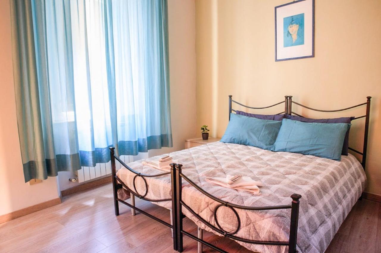 Netflix - Centro Storico Urbino Appartement Buitenkant foto
