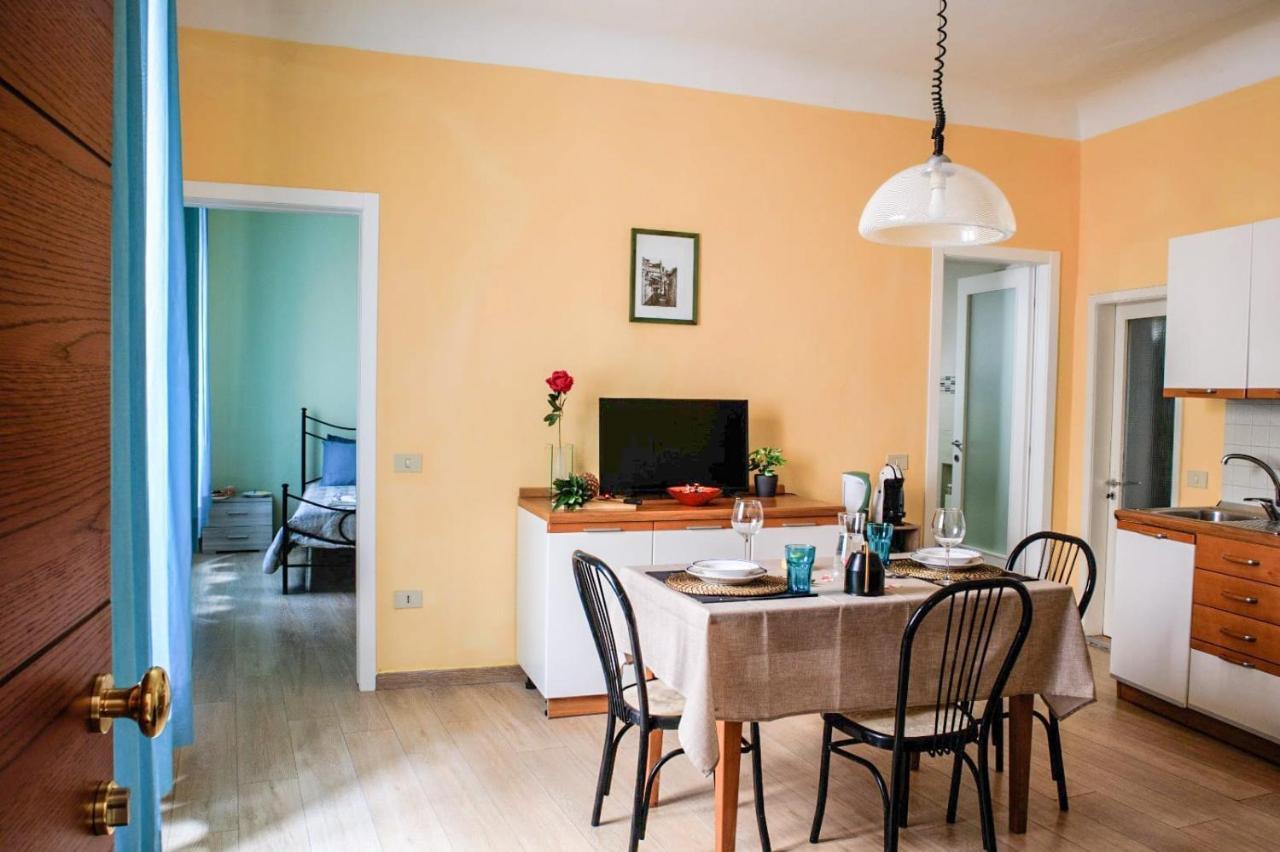 Netflix - Centro Storico Urbino Appartement Buitenkant foto
