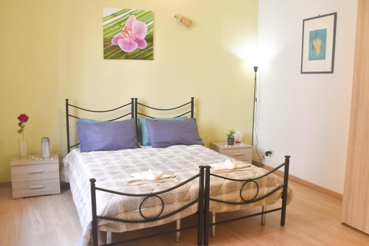 Netflix - Centro Storico Urbino Appartement Buitenkant foto
